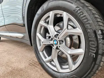 BMW X3 xD30i PANO LASER 360  HUD AHK DA Unfallfrei