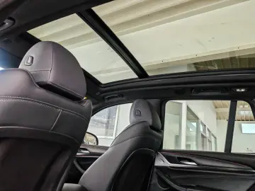 BMW X3 xD30i PANO LASER 360  HUD AHK DA Unfallfrei