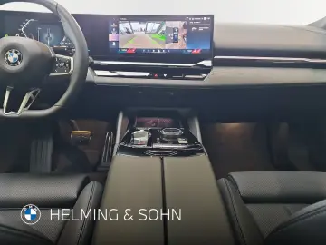 BMW 520d xDrive Touring M-Sport HK HiFi AHK Head-Up