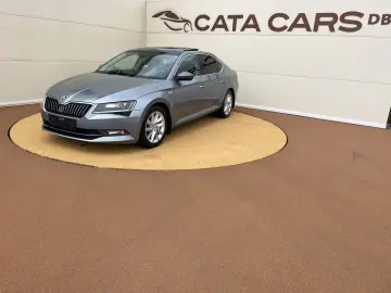 Skoda Superb 2.0TDI  BI-Xenon  Panoramic  Keyless  Webasto