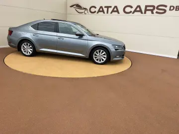 Skoda Superb 2.0TDI  BI-Xenon  Panoramic  Keyless  Webasto