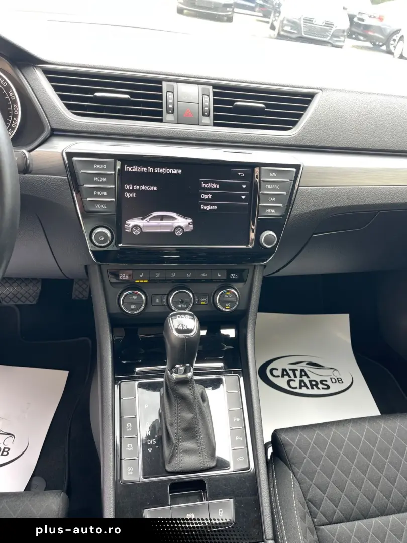 Skoda Superb 2.0TDI  BI-Xenon  Panoramic  Keyless  Webasto