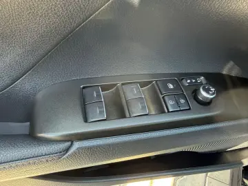 Toyota CAMRY 2.5 Hybrid Dynamic E-CVT