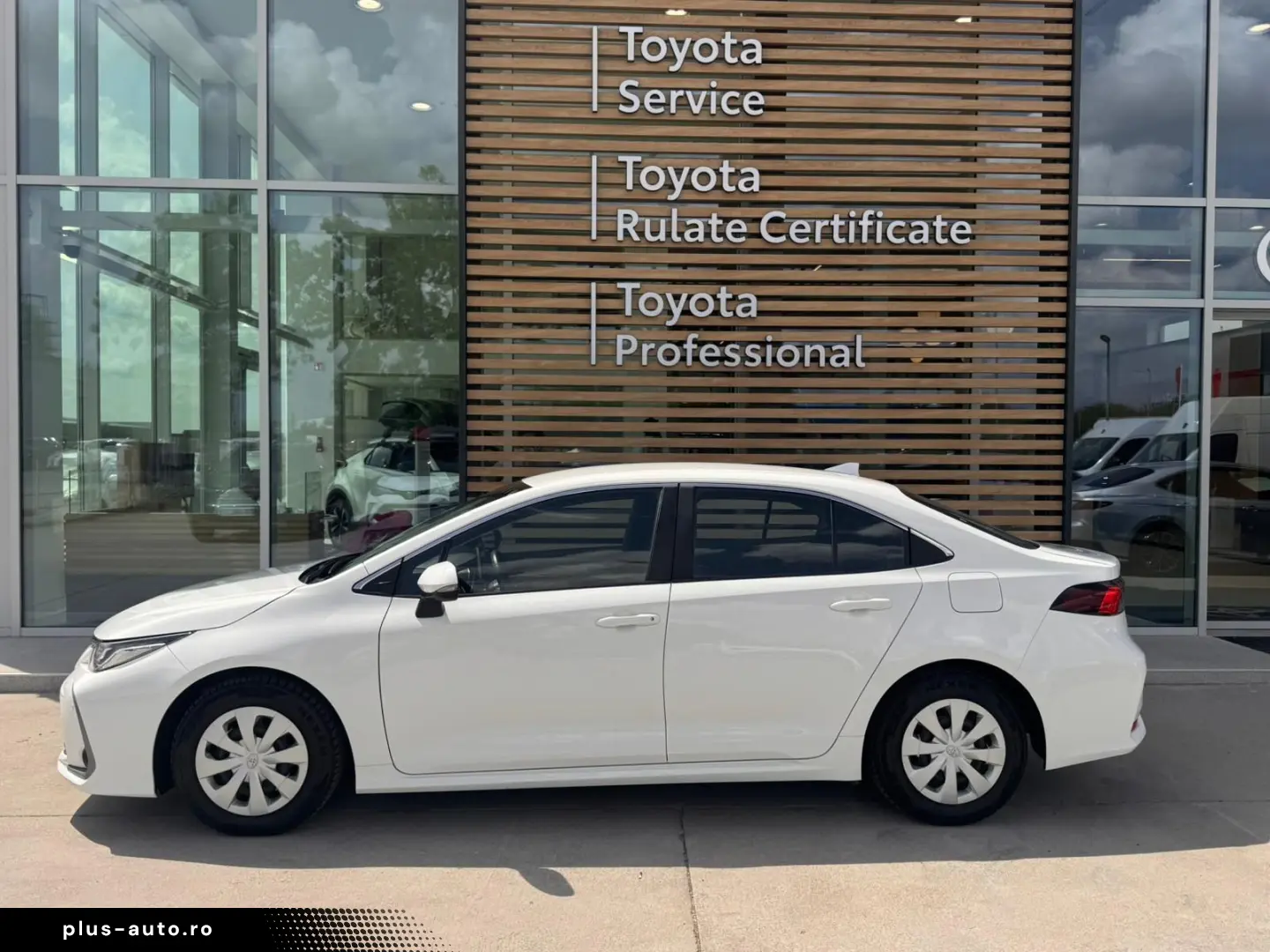 Toyota Corolla  1.8 HSD BUSINESS HYBRID