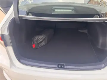 Toyota Corolla  1.8 HSD BUSINESS HYBRID
