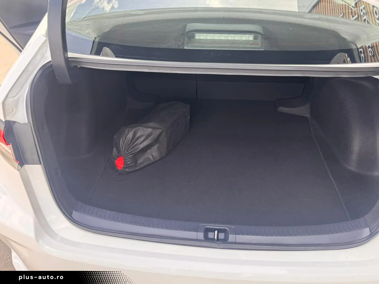 Toyota Corolla  1.8 HSD BUSINESS HYBRID