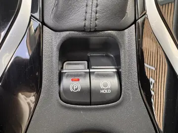 Toyota Corolla  1.8 HSD BUSINESS HYBRID