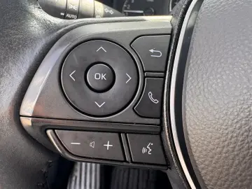 Toyota Corolla  1.8 HSD BUSINESS HYBRID