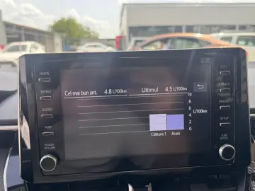 Toyota Corolla  1.8 HSD BUSINESS HYBRID