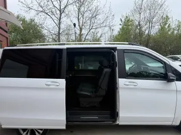 Mercedes-Benz V