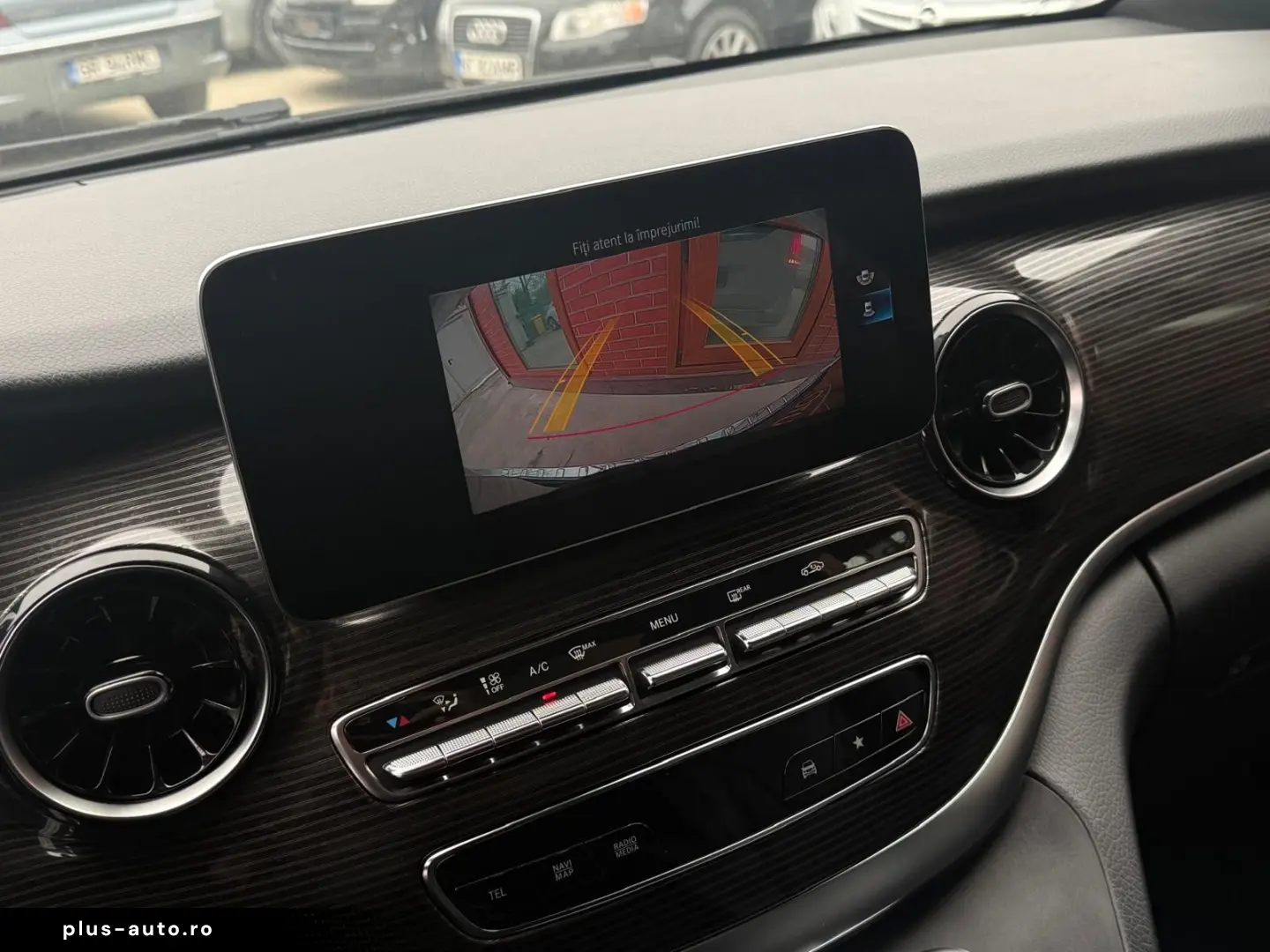 Mercedes-Benz V