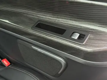 Mercedes-Benz V