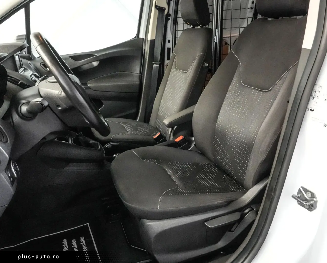 Ford Courier