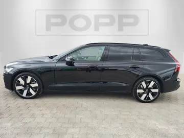 VOLVO V60 T6 AWD Ultra Dark 19  360  H&K LED PANO STHZ