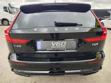 VOLVO V60 T6 AWD Ultra Dark 19  360  H&K LED PANO STHZ