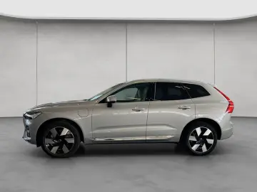 VOLVO XC60 T6 AWD Plug-in Hybrid Ultra-Bright Massages