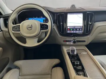 VOLVO XC60 T6 AWD Plug-in Hybrid Ultra-Bright Massages