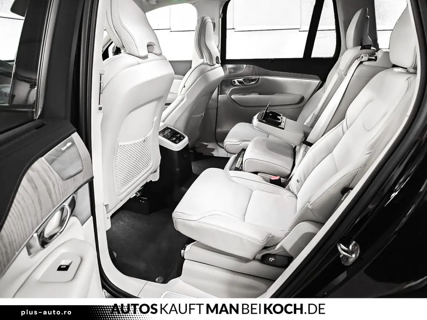 VOLVO XC90 T8 AWD Recharge Ultimate Dark FourC 360 B&W