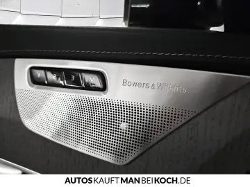 VOLVO XC90 T8 AWD Recharge Ultimate Dark FourC 360 B&W