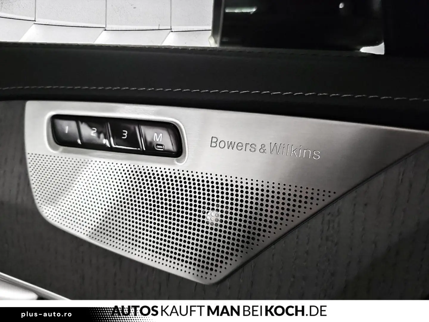 VOLVO XC90 T8 AWD Recharge Ultimate Dark FourC 360 B&W