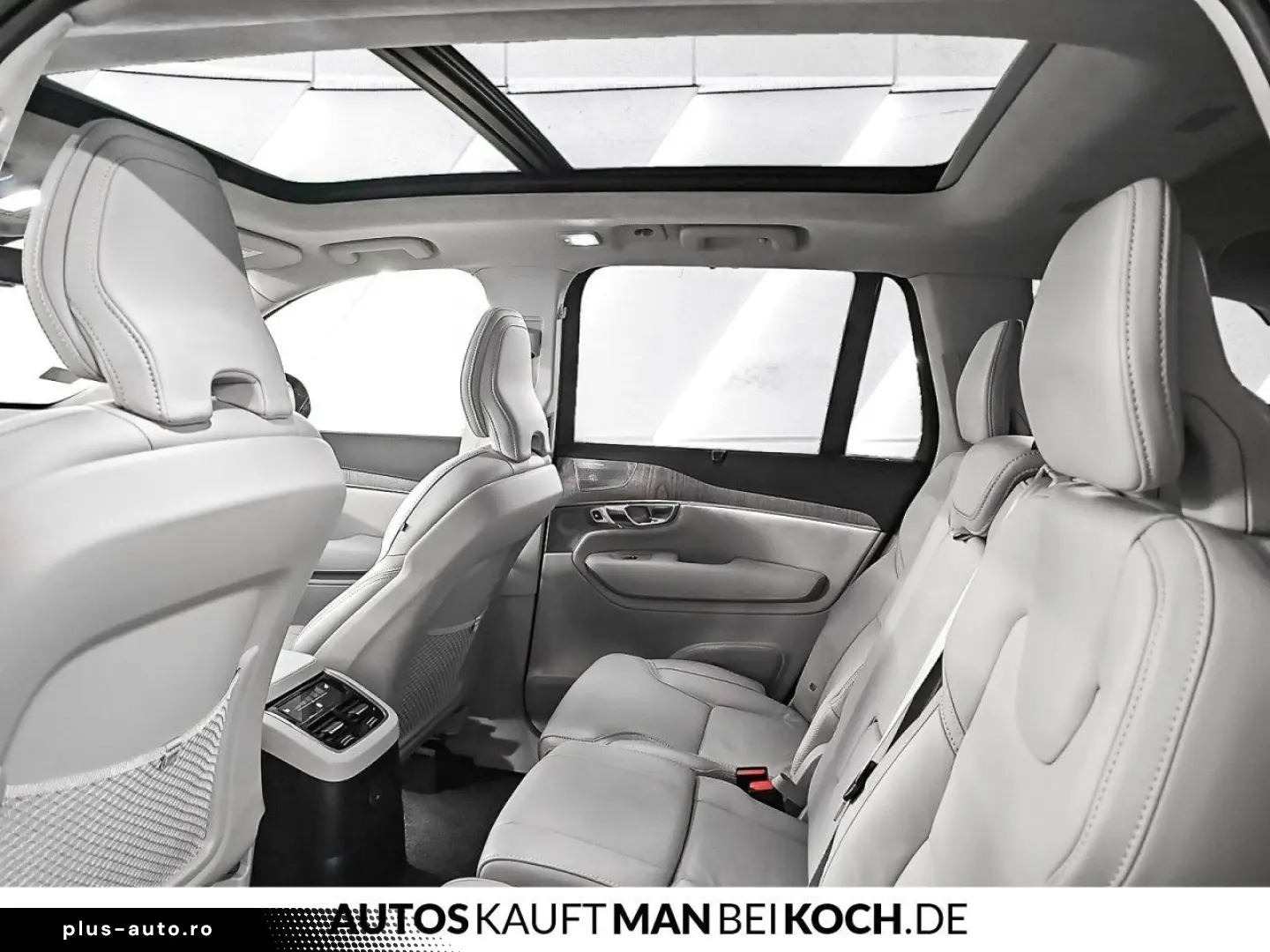 VOLVO XC90 T8 AWD Recharge Ultimate Dark FourC 360 B&W