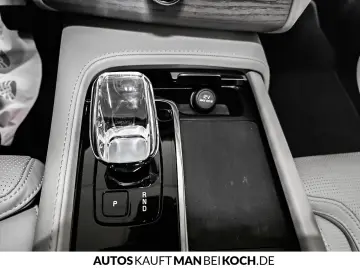 VOLVO XC90 T8 AWD Recharge Ultimate Dark FourC 360 B&W
