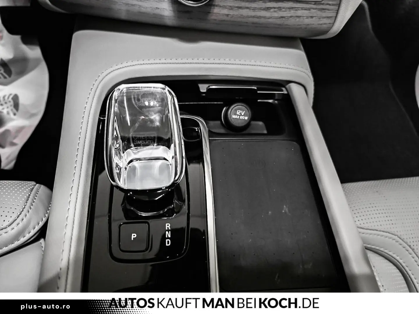 VOLVO XC90 T8 AWD Recharge Ultimate Dark FourC 360 B&W
