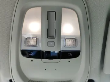 VOLVO XC60 T8 AWD Plug-In-Hybrid Ultra Dark Nappaleder