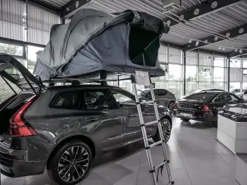 VOLVO XC60 Recharge T8 AWD Ultimate Dark AKTIVSITZE