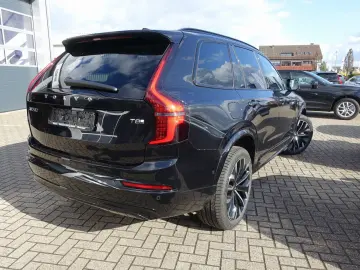 VOLVO XC90 Plus Dark T8 AWD FourC AHK B&W Pano 360