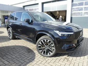 VOLVO XC90 Plus Dark T8 AWD FourC AHK B&W Pano 360