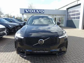 VOLVO XC90 Plus Dark T8 AWD FourC AHK B&W Pano 360