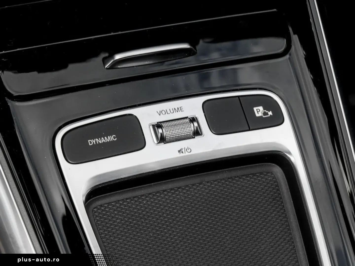 MERCEDES-BENZ GLA 250 e Progressive