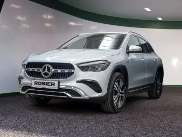 MERCEDES-BENZ GLA 250 e Progressive