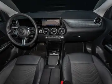 MERCEDES-BENZ GLA 250 e Progressive