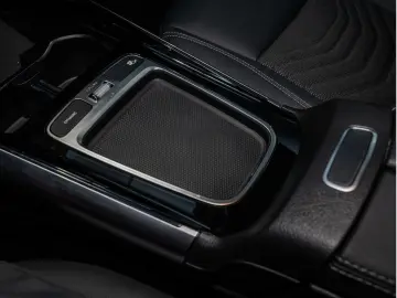 MERCEDES-BENZ GLA 250 e Progressive
