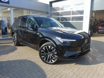 VOLVO XC90 T8 AWD Plus Dark FourC AHK Pano 360  B&W