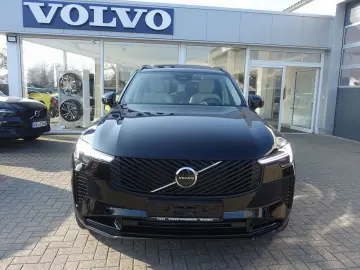 VOLVO XC90 T8 AWD Plus Dark FourC AHK Pano 360  B&W