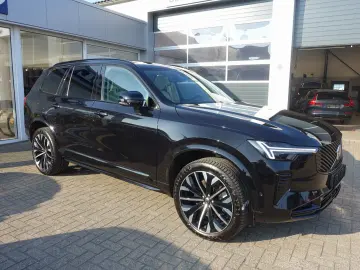 VOLVO XC90 T8 AWD Plus Dark FourC AHK Pano 360  B&W