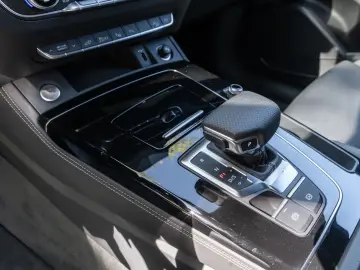 AUDI Q5 S line quattro 50TFSI e NAVI MATRIX HUD 360