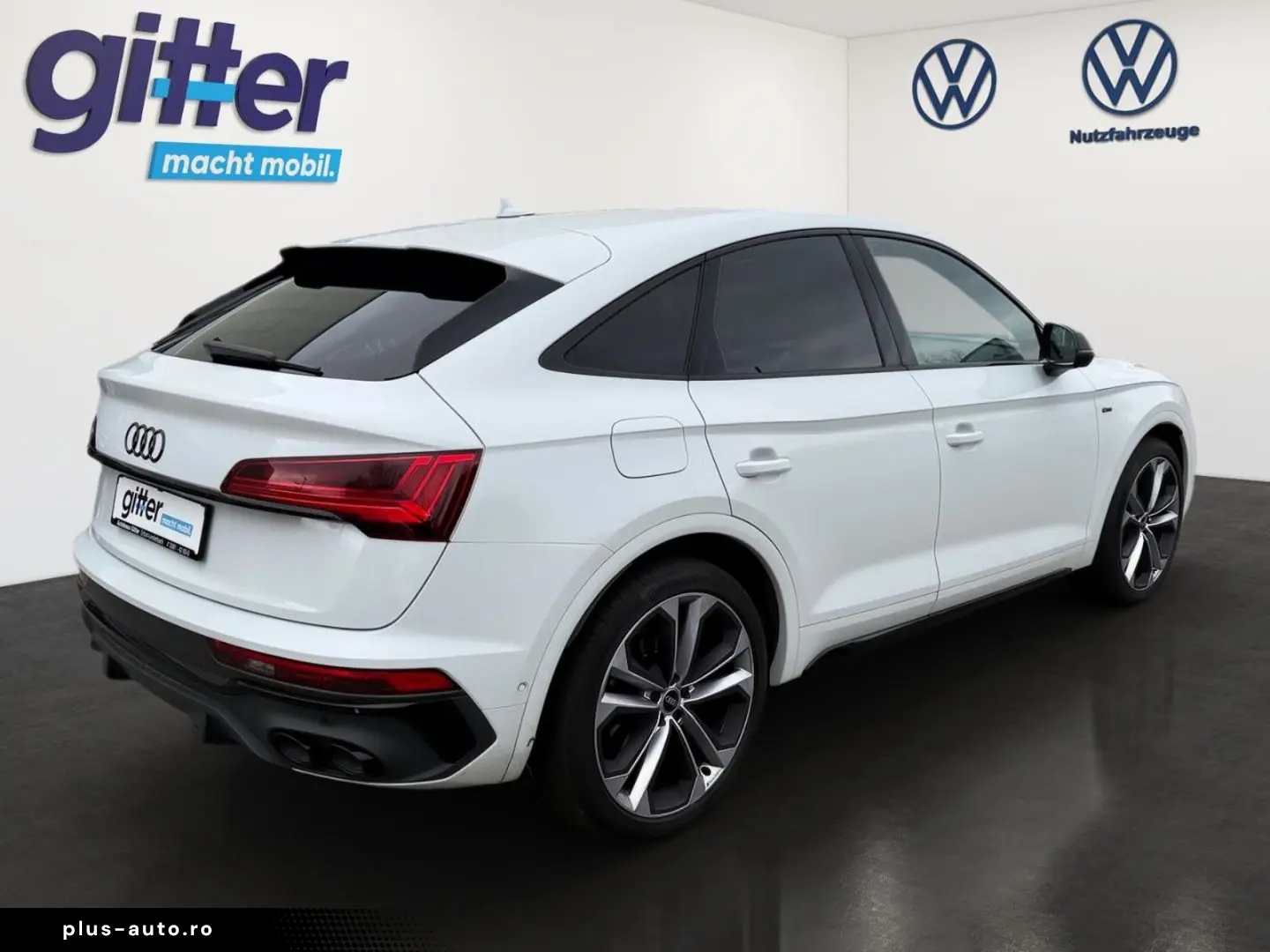 AUDI SQ5 Sportback MATRIX OLED HEAD STANDHEI CARBON