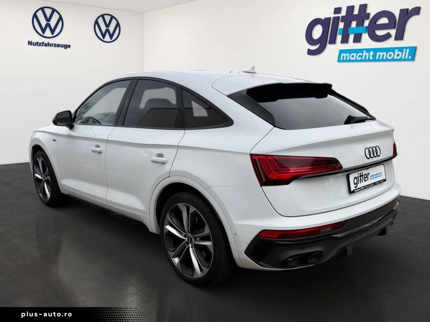 AUDI SQ5 Sportback MATRIX OLED HEAD STANDHEI CARBON