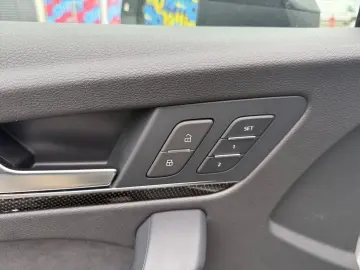 AUDI SQ5 Sportback MATRIX OLED HEAD STANDHEI CARBON