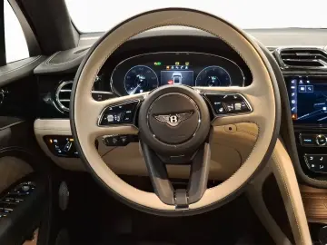 BENTLEY Bentayga V8 Azure