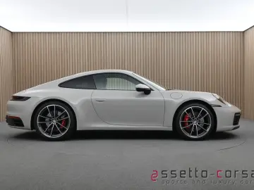 PORSCHE 992.1 Carrera 4S Mwst. SportAGA LED Mwst. Servo