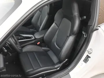 PORSCHE 992.1 Carrera 4S Mwst. SportAGA LED Mwst. Servo
