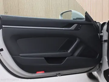 PORSCHE 992.1 Carrera 4S Mwst. SportAGA LED Mwst. Servo