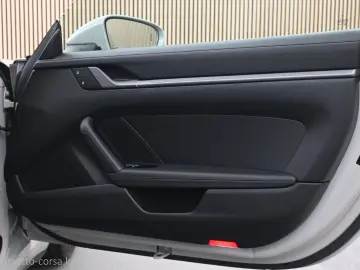 PORSCHE 992.1 Carrera 4S Mwst. SportAGA LED Mwst. Servo