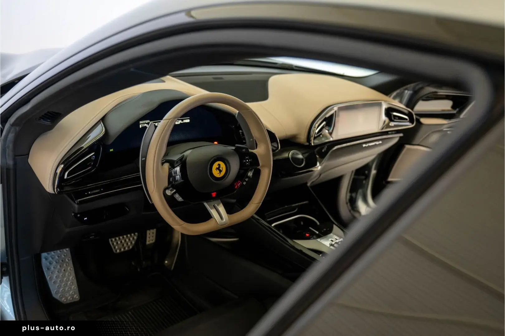 FERRARI Purosangue 6.5 V12 Pano  Lift  Burmester  Xpell
