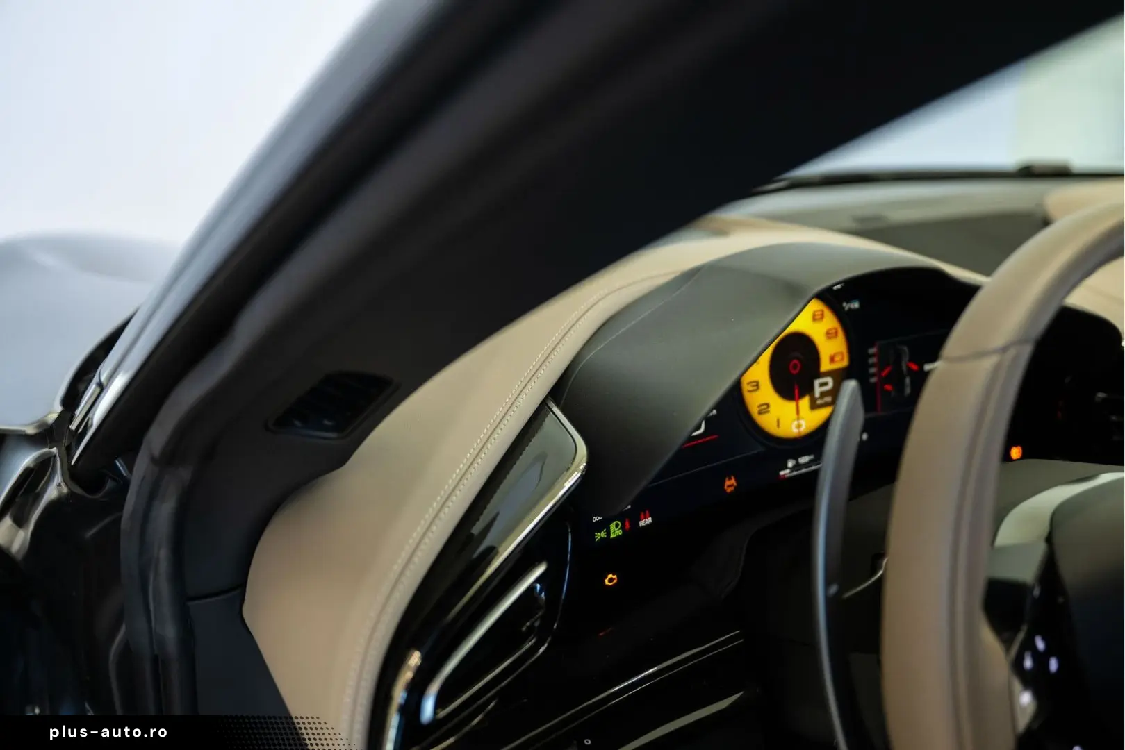 FERRARI Purosangue 6.5 V12 Pano  Lift  Burmester  Xpell